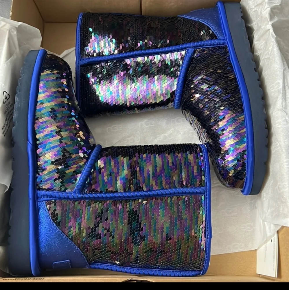 UGG Classic Short Sequin Boots - Picture 2 of 8
